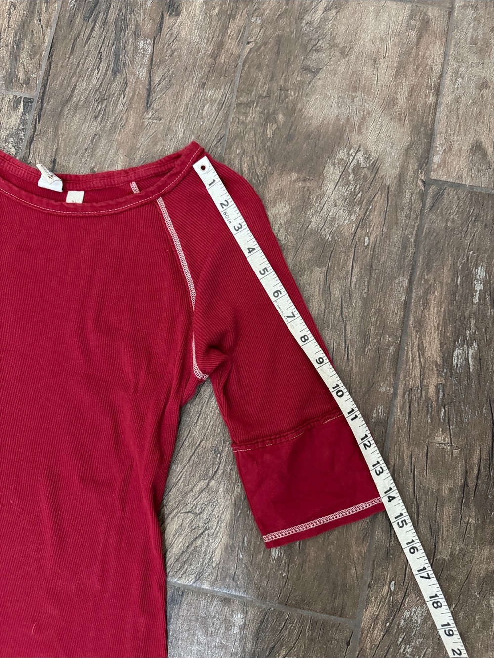 💕 SO Women's Red Short-Sleeve Ribbed Tee ✨ - Picture 7 of 11